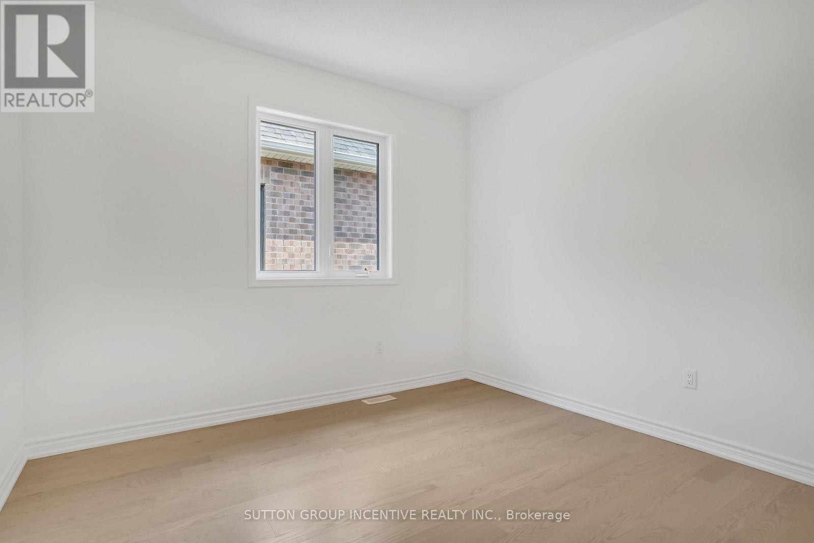 Upper - 59 Suzuki Street, Barrie, Ontario  L9J 0Y7 - Photo 6 - S13172444