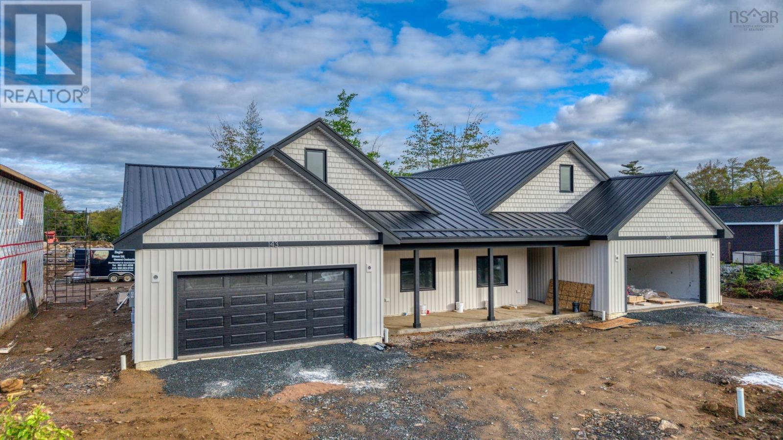 145 Roundhouse Drive, Bridgewater, Nova Scotia  B4V 9A9 - Photo 8 - 202601264