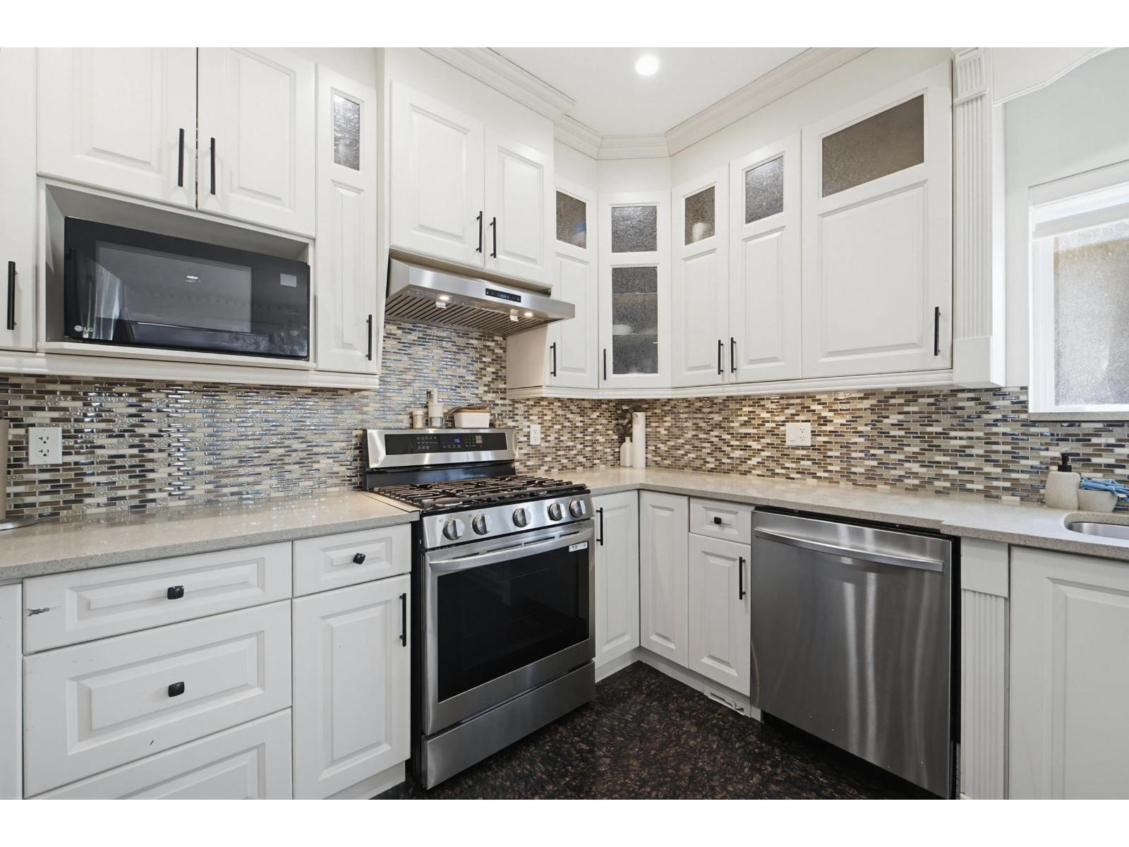 11903 97 Avenue, Surrey, British Columbia  V3V 2C4 - Photo 16 - R3127653