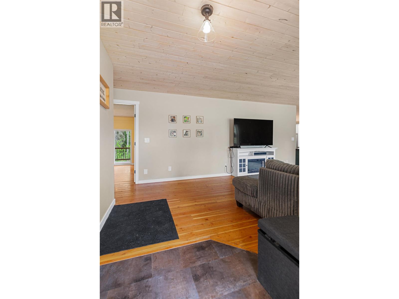 9490 Edna Road, Prince George, British Columbia  V2K 5L9 - Photo 4 - R3127800