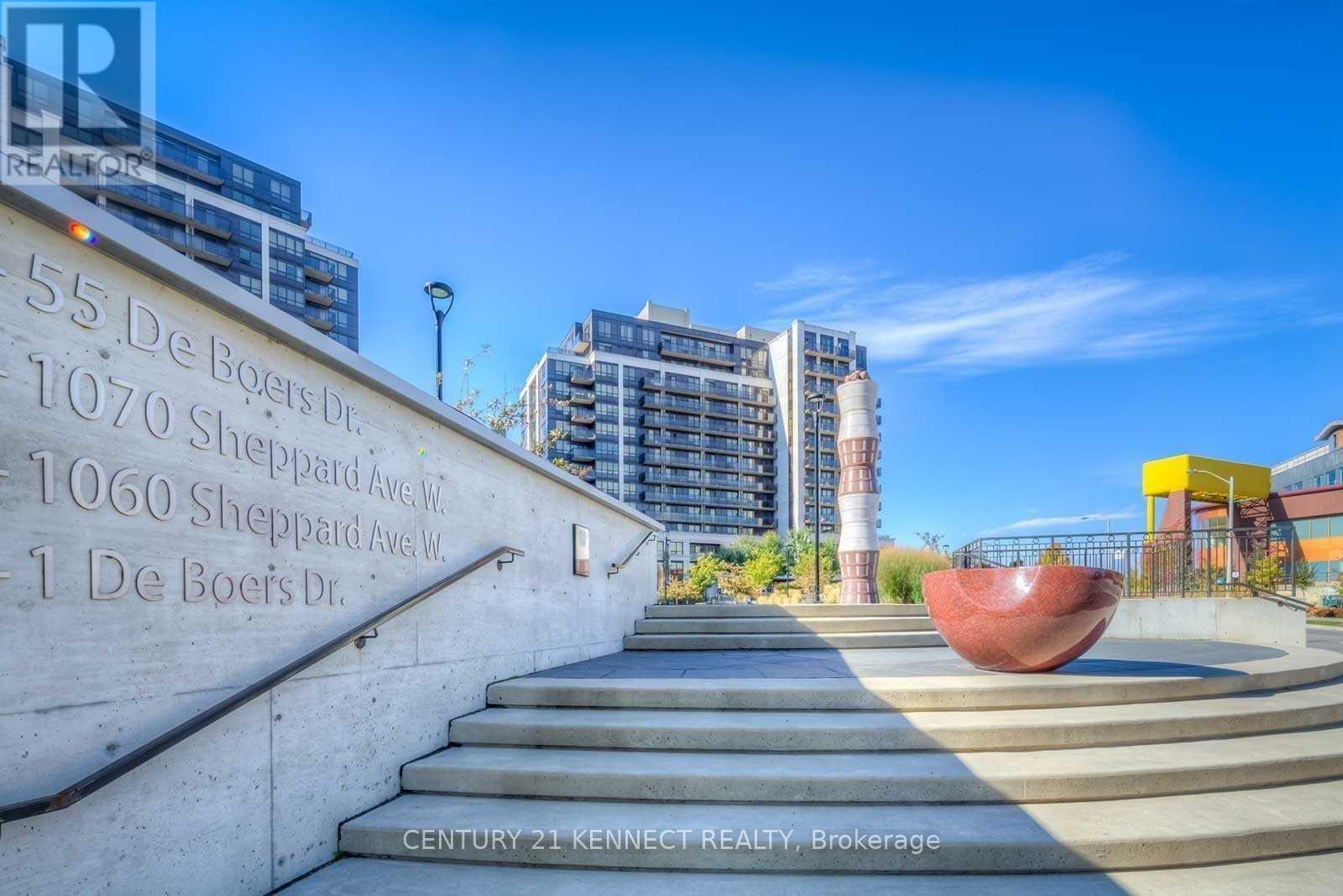 418 - 1070 Sheppard Avenue W, Toronto, Ontario  M3J 0G8 - Photo 2 - W13172390