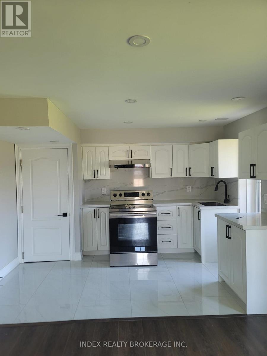 32 Skelton Street, Mono, Ontario  L9W 6W9 - Photo 2 - X13172412