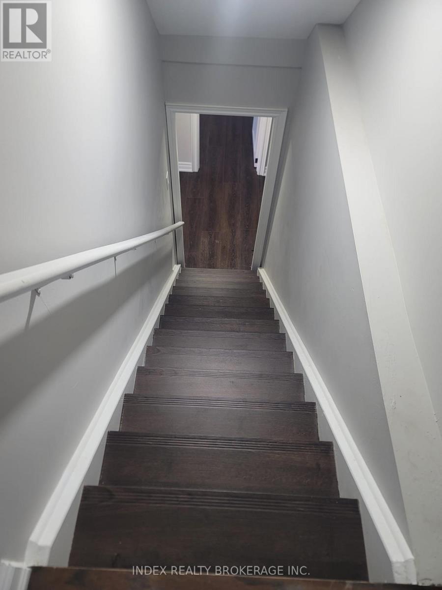 32 Skelton Street, Mono, Ontario  L9W 6W9 - Photo 3 - X13172412