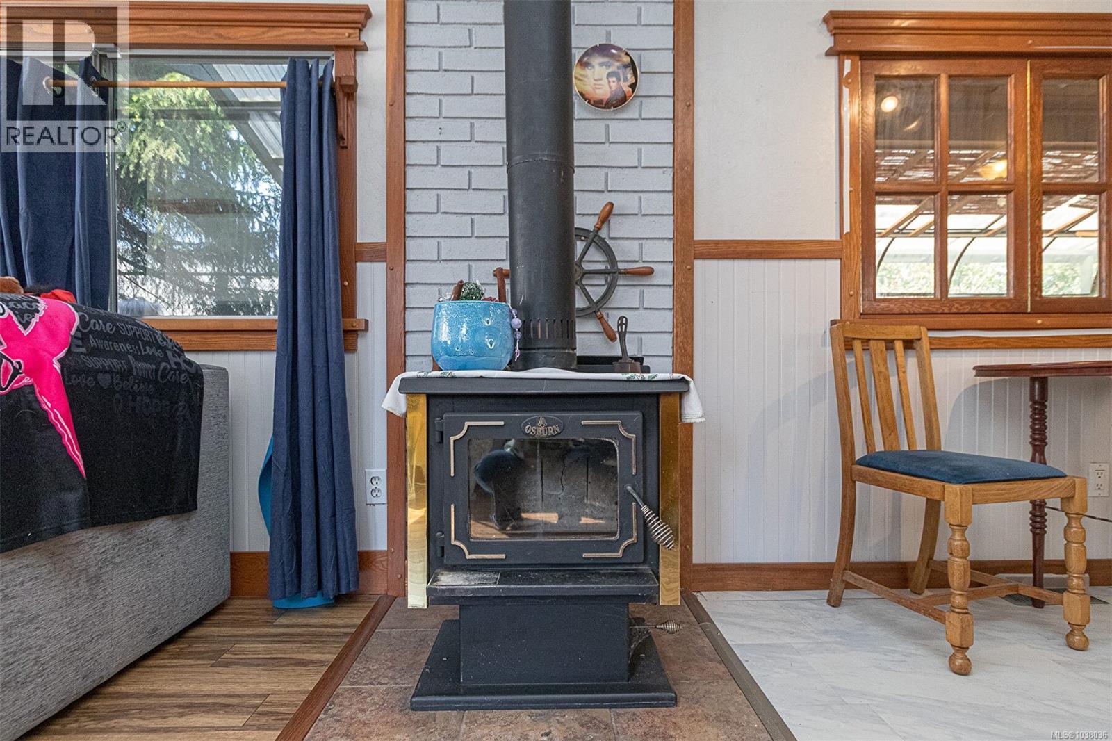 1 2780 Spencer Rd, Langford, British Columbia  V9B 4C9 - Photo 7 - 1038036