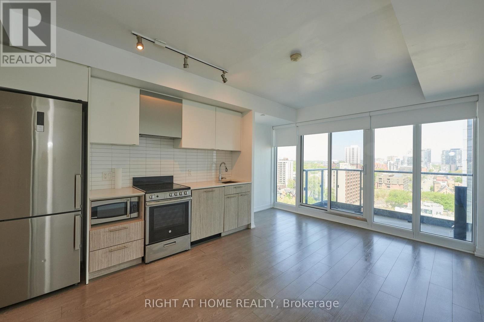 1212 - 251 Jarvis Street, Toronto, Ontario  M5B 0C3 - Photo 4 - C13060436