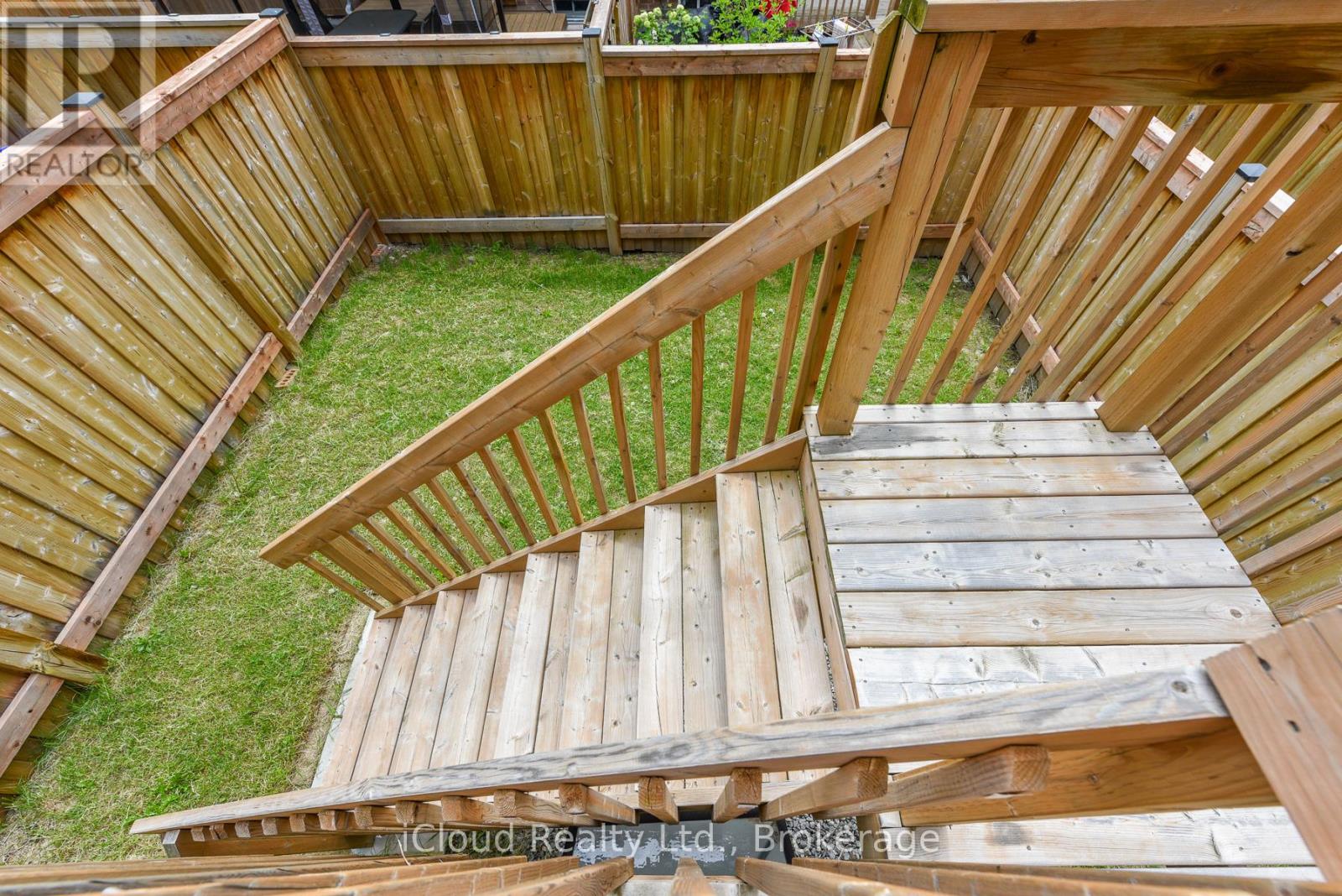 3958 Leonardo Street, Burlington, Ontario  L7M 0Z7 - Photo 41 - W13171544