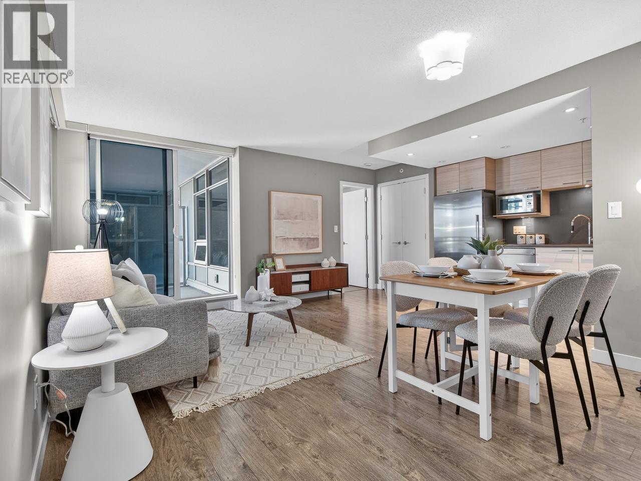 867 6288 No.3 Road, Richmond, British Columbia  V6Y 0J4 - Photo 4 - R3127755