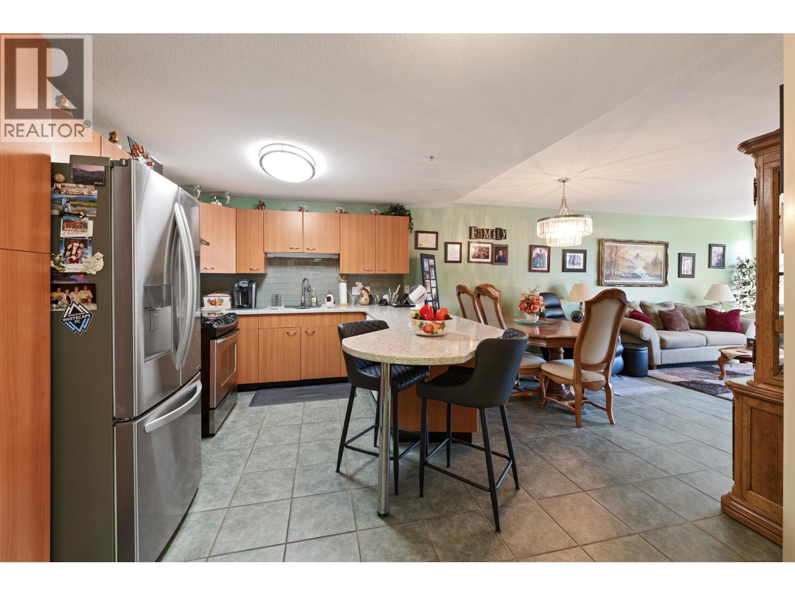A319 2099 Lougheed Highway, Port Coquitlam, British Columbia  V3B 1A8 - Photo 10 - R3127764