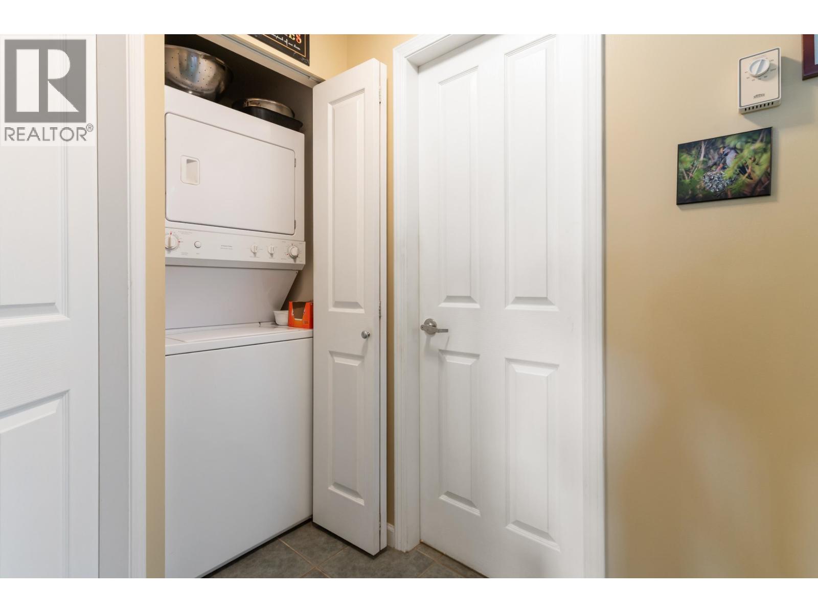 A319 2099 Lougheed Highway, Port Coquitlam, British Columbia  V3B 1A8 - Photo 23 - R3127764