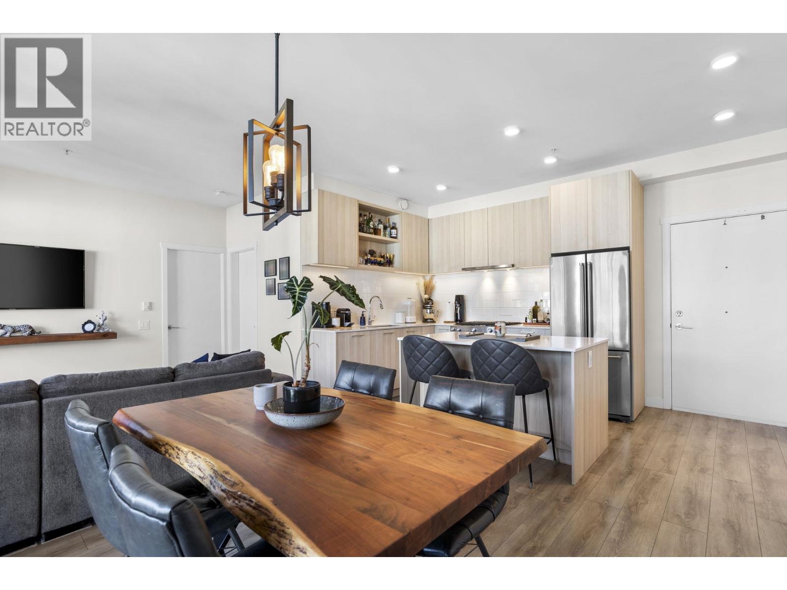 613 721 Anskar Court, Coquitlam, British Columbia  V3J 0L4 - Photo 11 - R3127778