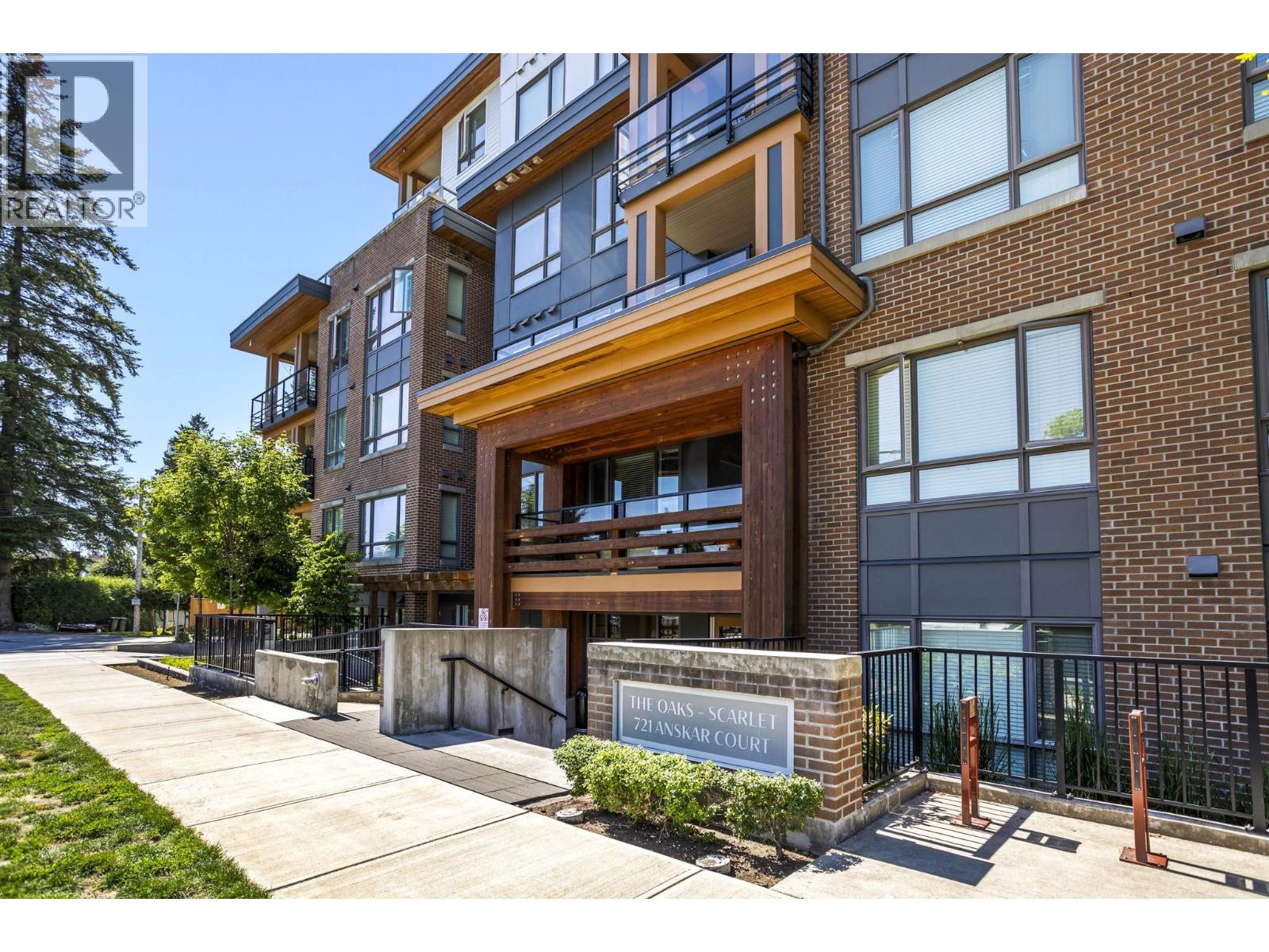 613 721 Anskar Court, Coquitlam, British Columbia  V3J 0L4 - Photo 3 - R3127778