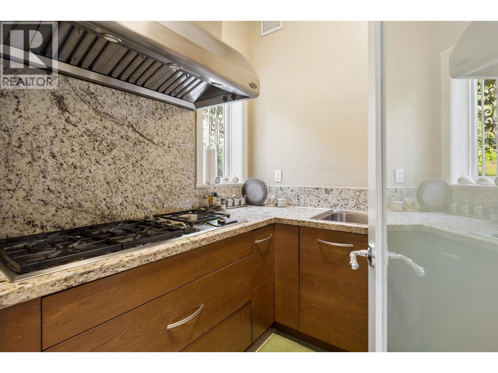2657 SW Marine Drive, Vancouver, British Columbia  V6P 6C4 - Photo 20 - R3127769