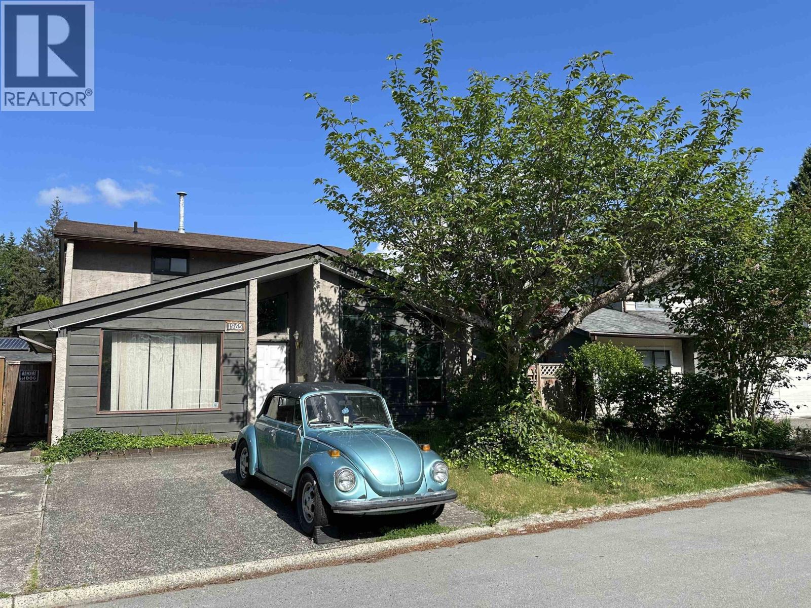 1965 FLYNN CRESCENT, Coquitlam, British Columbia