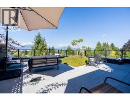 <div class="price">$2,999,998</div> 202 539 W 28th Avenue, Vancouver<br><div style="margin-bottom:8px;"><small>Rennie & Associates Realty Ltd.<br>rennie Marketing Systems</small></div><div class='bed_bath'>3 Bed | 3 Bath</div>