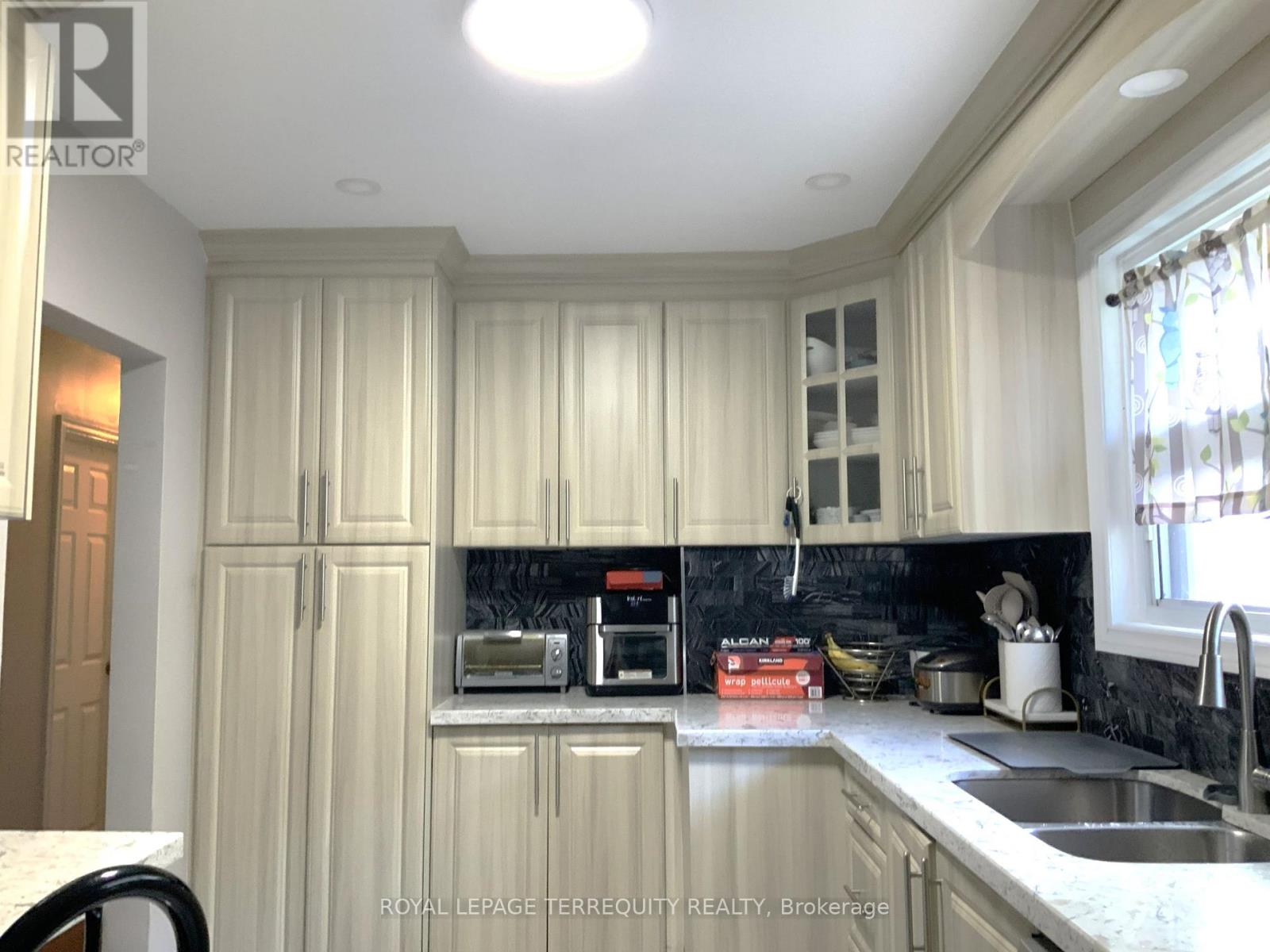 20 Maida Vale, Toronto, Ontario  M1K 2X7 - Photo 18 - E13170640