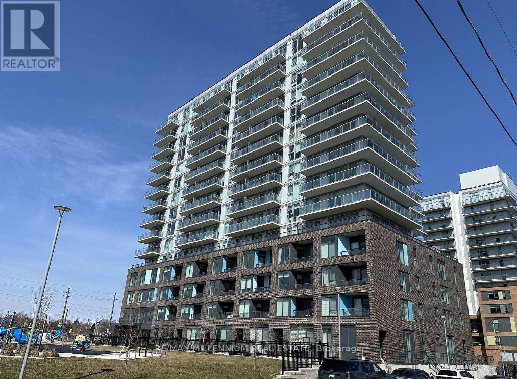1310 - 185 Deerfield Road, Newmarket, Ontario  L3Y 0G7 - Photo 2 - N13172466