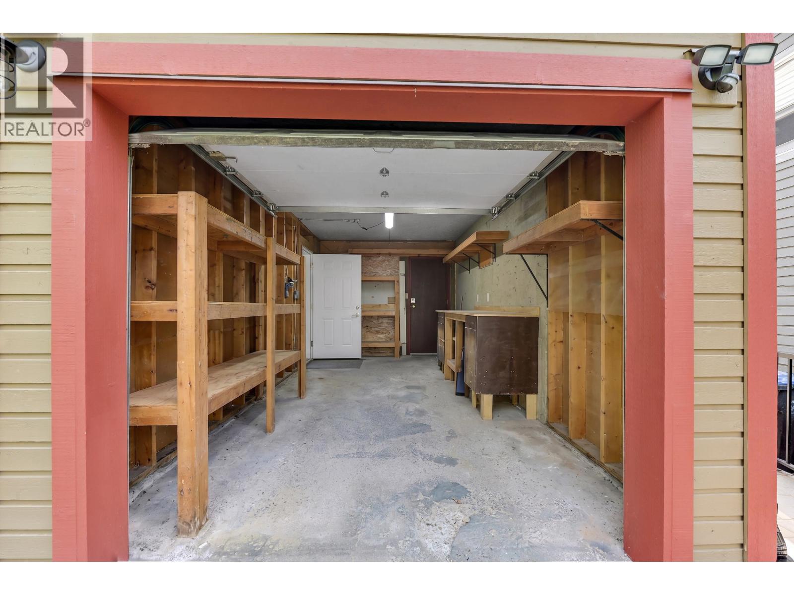 40736 Perth Drive, Squamish, British Columbia  V0N 1T0 - Photo 24 - R3127667