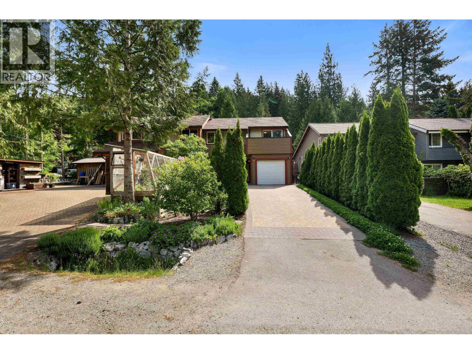 40736 Perth Drive, Squamish, British Columbia  V0N 1T0 - Photo 27 - R3127667