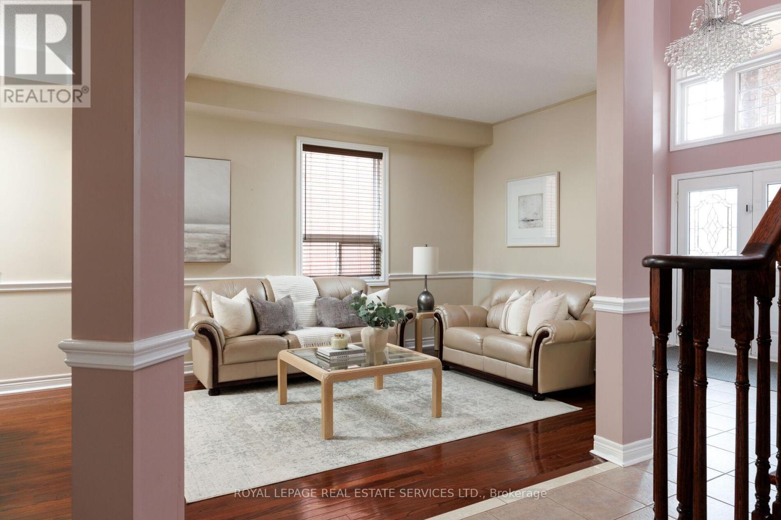 2252 Foxfield Road, Oakville, Ontario  L6M 4C5 - Photo 6 - W13172480