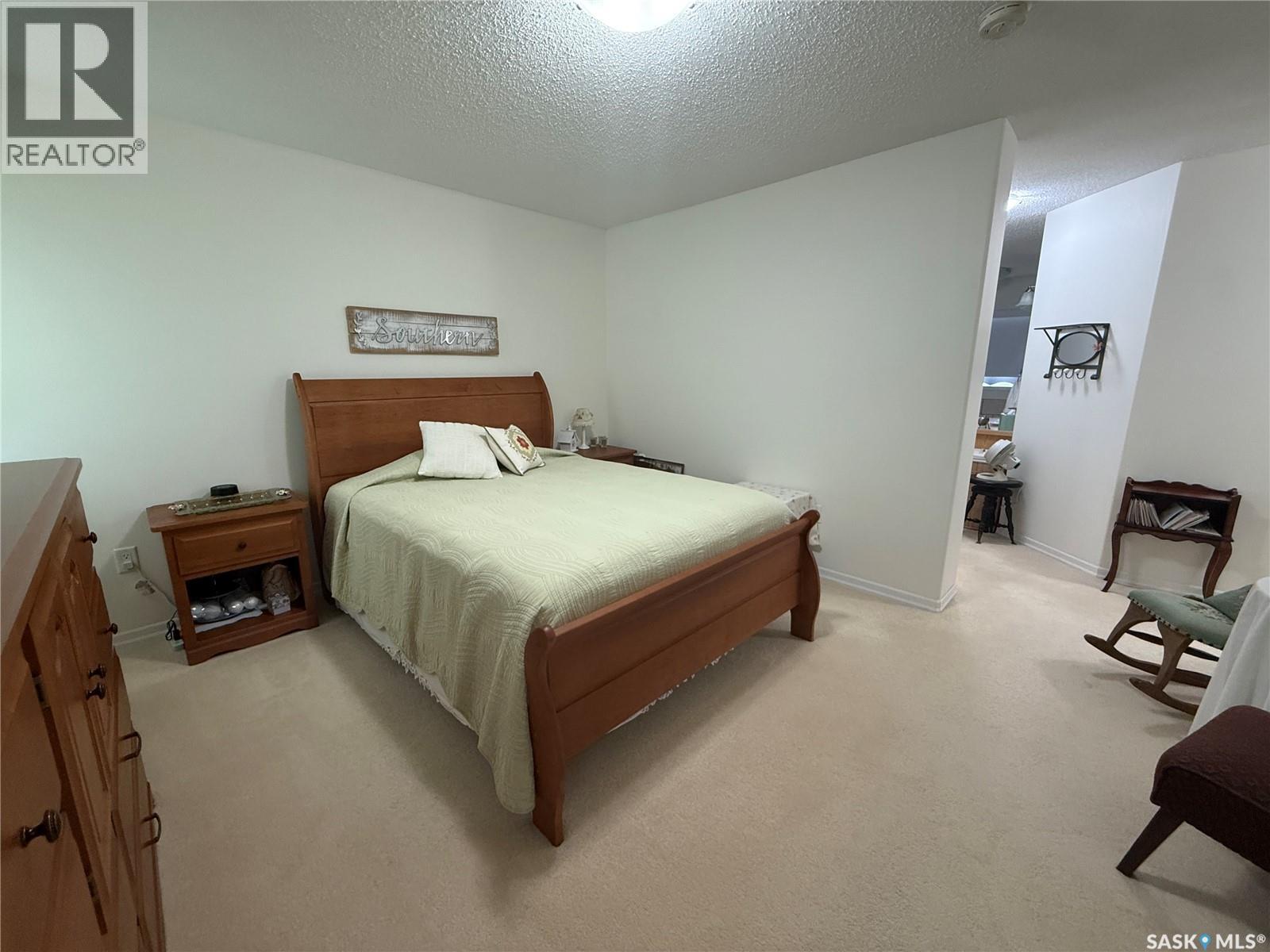 225 3rd Street, Weyburn Rm No. 67, Saskatchewan  S0C 1X0 - Photo 17 - SK037092