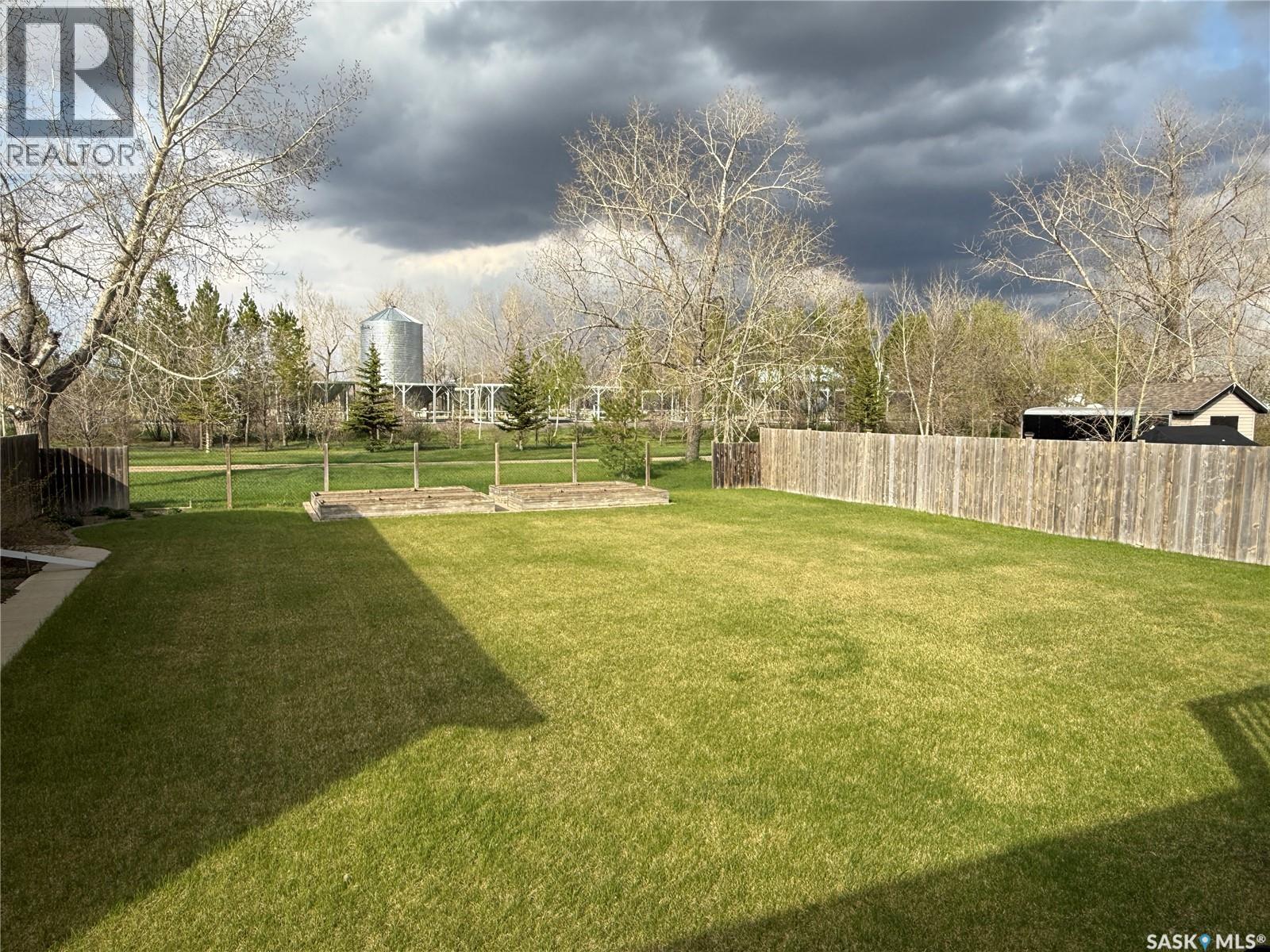 225 3rd Street, Weyburn Rm No. 67, Saskatchewan  S0C 1X0 - Photo 30 - SK037092
