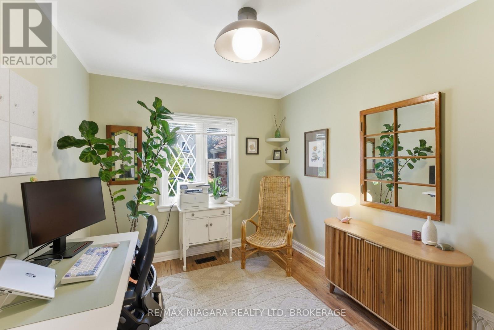 81 Woodland Avenue, St. Catharines, Ontario  L2R 5A4 - Photo 13 - X13172526