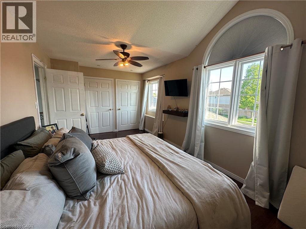33 Vineberg Drive, Hamilton, Ontario  L9B 2P6 - Photo 10 - 40833487