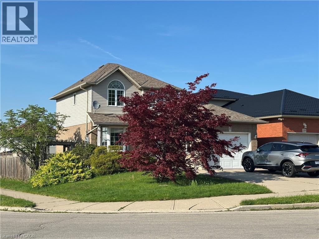 33 Vineberg Drive, Hamilton, Ontario  L9B 2P6 - Photo 2 - 40833487