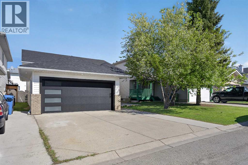 215 Del Ray Road Ne, Calgary, Alberta T1Y 6V9 - Photo 5 - A2313954