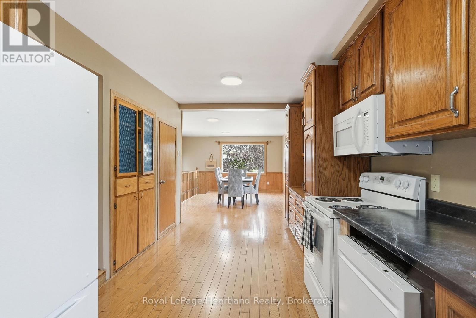 2058 James Street, Howick, Ontario  N0G 1X0 - Photo 13 - X13172514