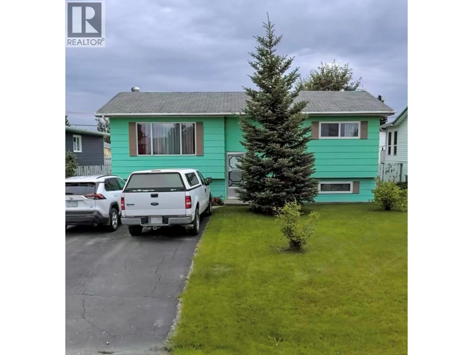 1029 118 Avenue, dawson creek, British Columbia