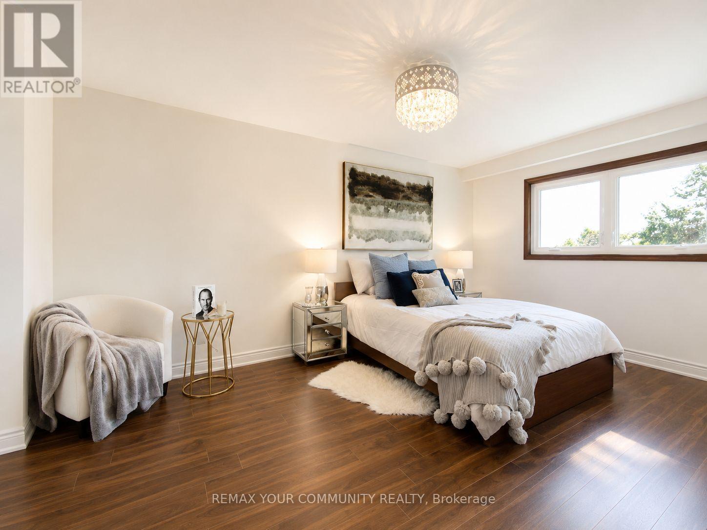 126 Simonston Boulevard, Markham, Ontario  L3T 4L8 - Photo 6 - N13172510