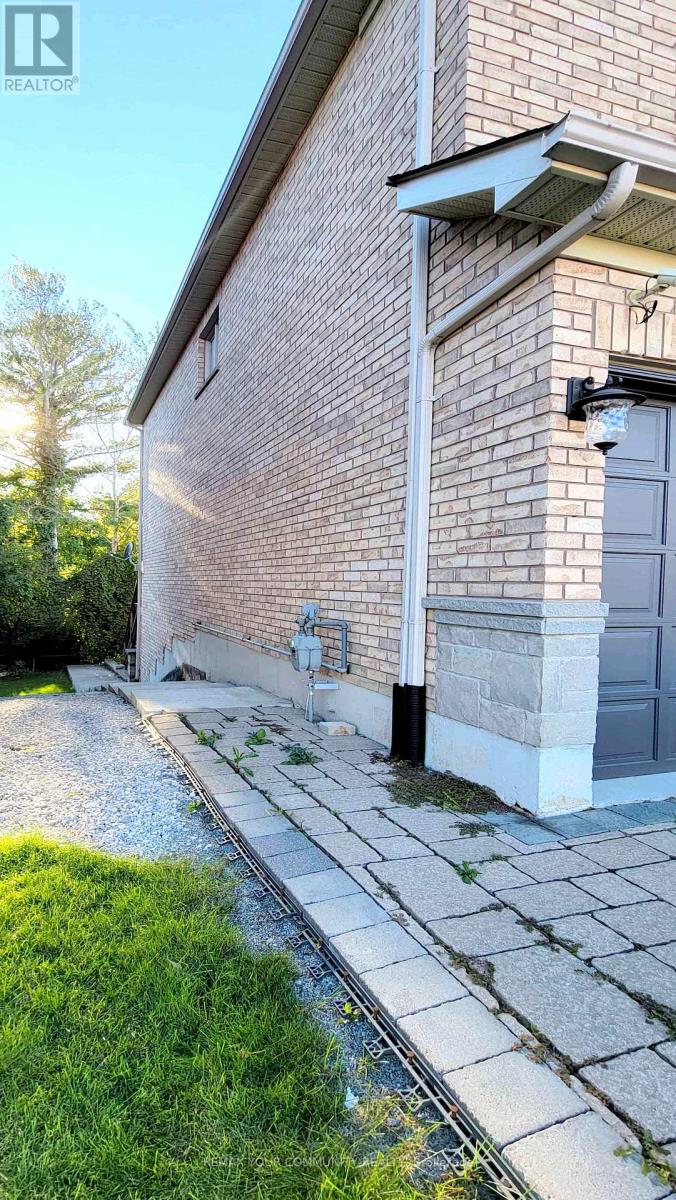 Basement - 234 Roadhouse Boulevard N, Newmarket, Ontario  L3X 3K8 - Photo 15 - N13172520