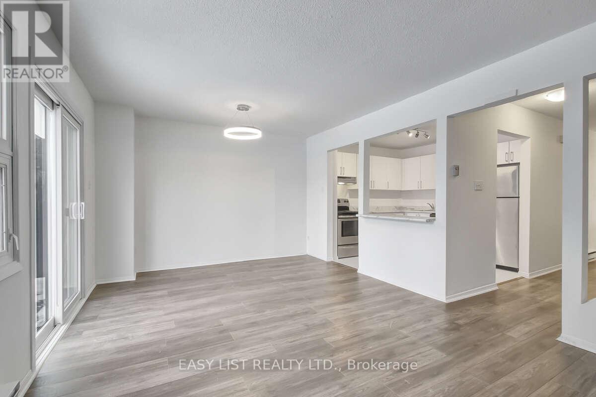 C - 5555 Montevideo Road, Mississauga, Ontario  L5N 3S3 - Photo 3 - W13172490