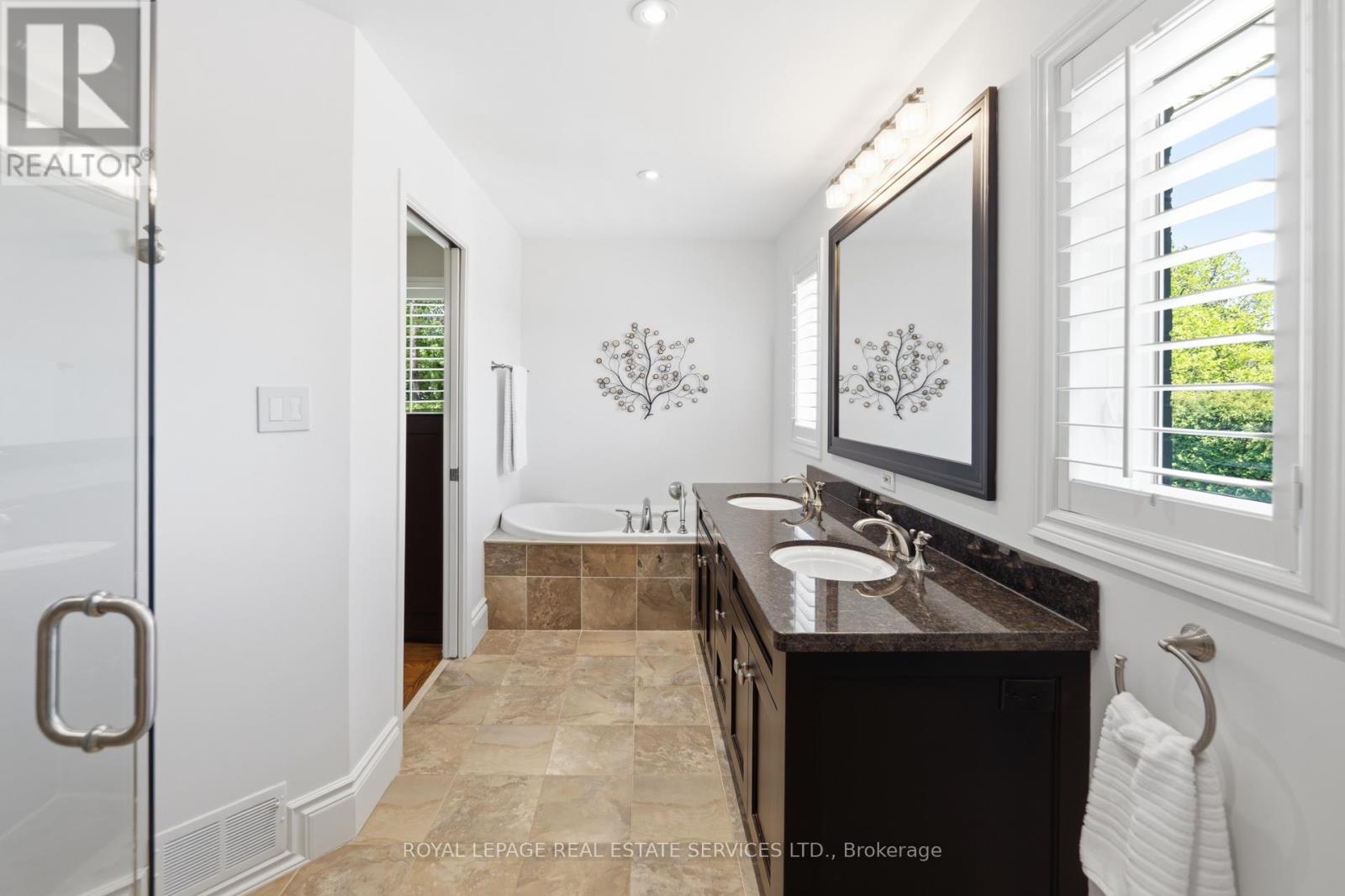 1705 Mazo Crescent, Mississauga, Ontario  L5J 1Y9 - Photo 25 - W13172502