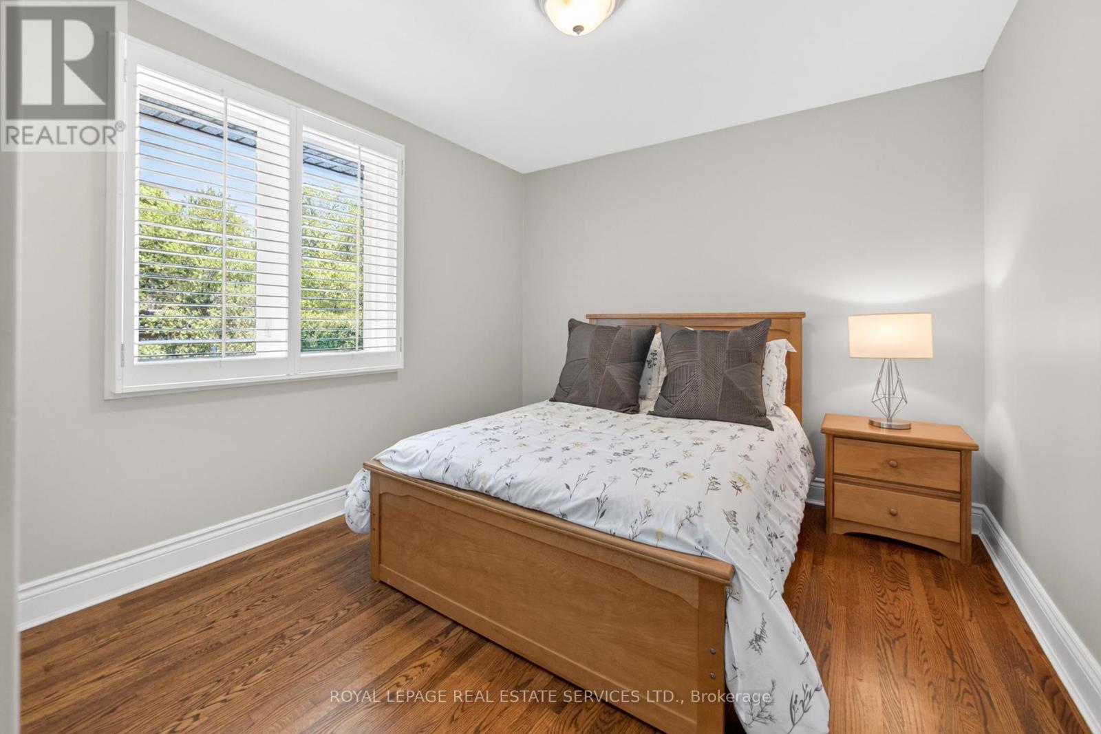 1705 Mazo Crescent, Mississauga, Ontario  L5J 1Y9 - Photo 26 - W13172502