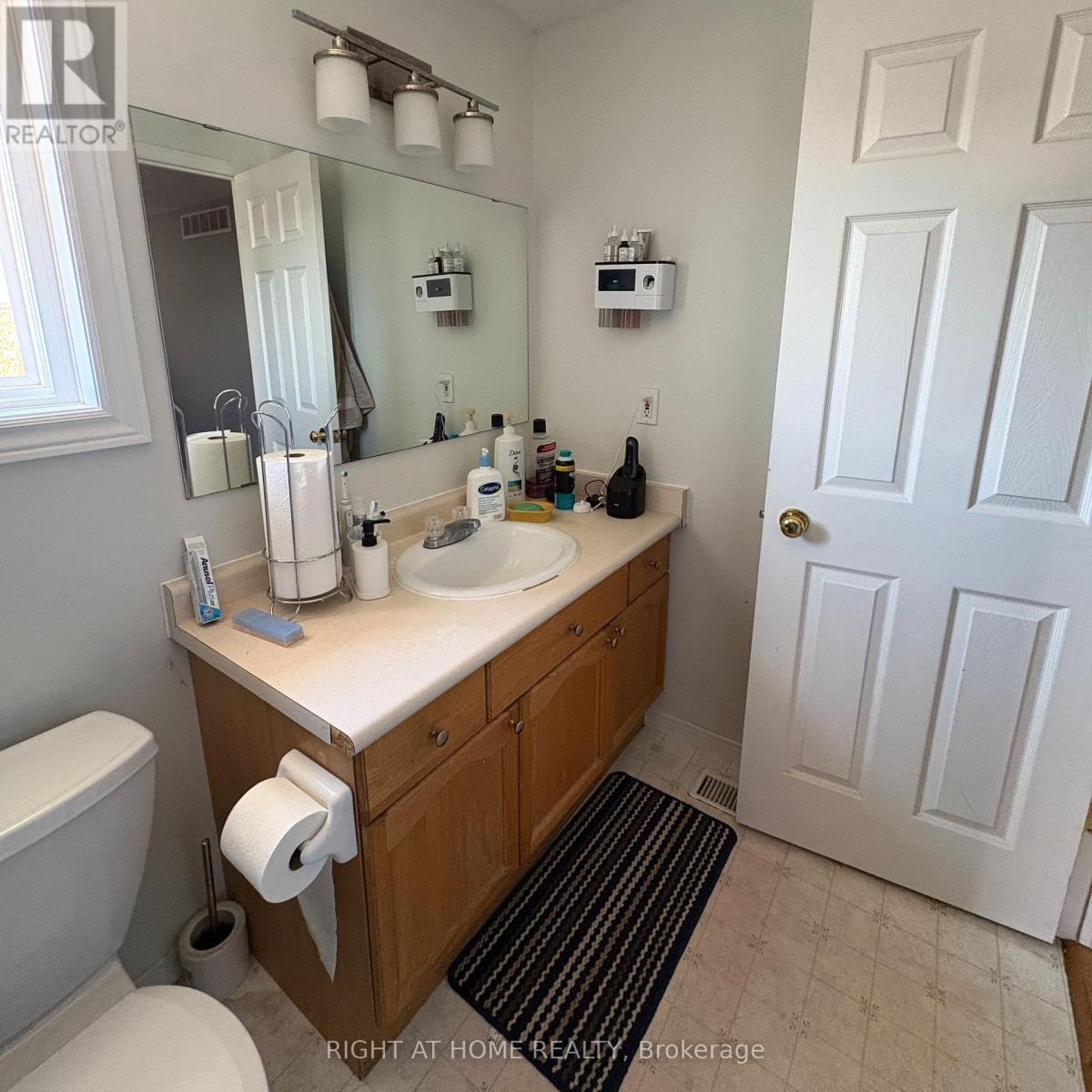 176 Starwood Drive, Guelph, Ontario  N1E 7G3 - Photo 12 - X13172498