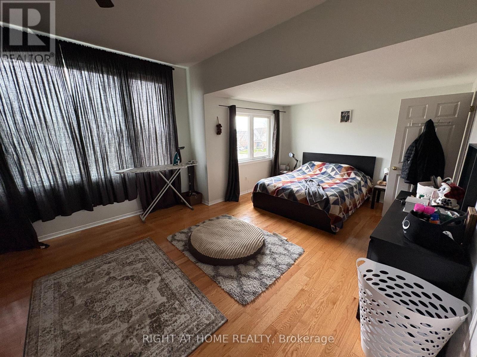 176 Starwood Drive, Guelph, Ontario  N1E 7G3 - Photo 7 - X13172498