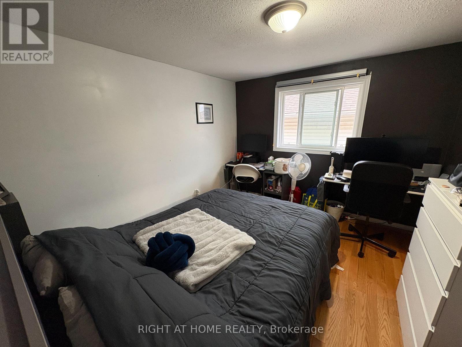 176 Starwood Drive, Guelph, Ontario  N1E 7G3 - Photo 8 - X13172498