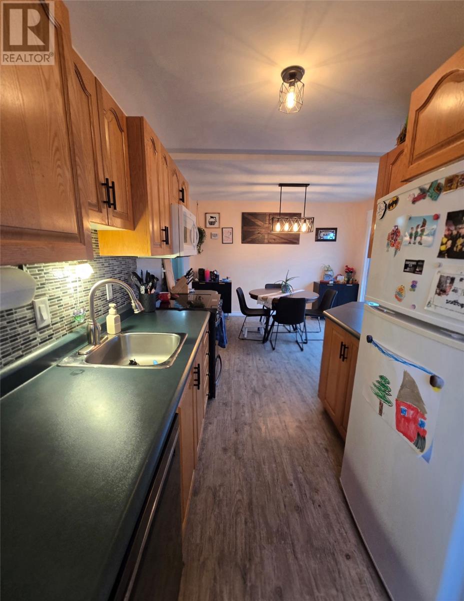 818 Cormack Street, Labrador City, Newfoundland & Labrador  A2V 1R4 - Photo 13 - 1297973
