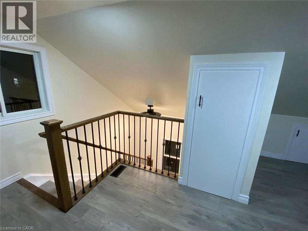 246 Forest Avenue, Hamilton, Ontario  L8N 1Y1 - Photo 12 - 40819959