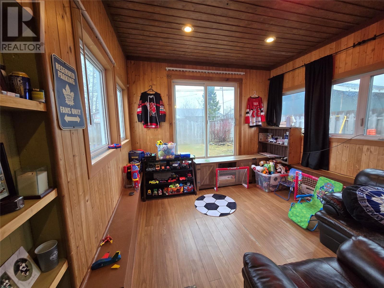 Photo 17