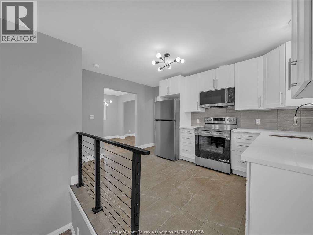 52 Kentucky, Amherstburg, Ontario  N9V 3S5 - Photo 34 - 26009257