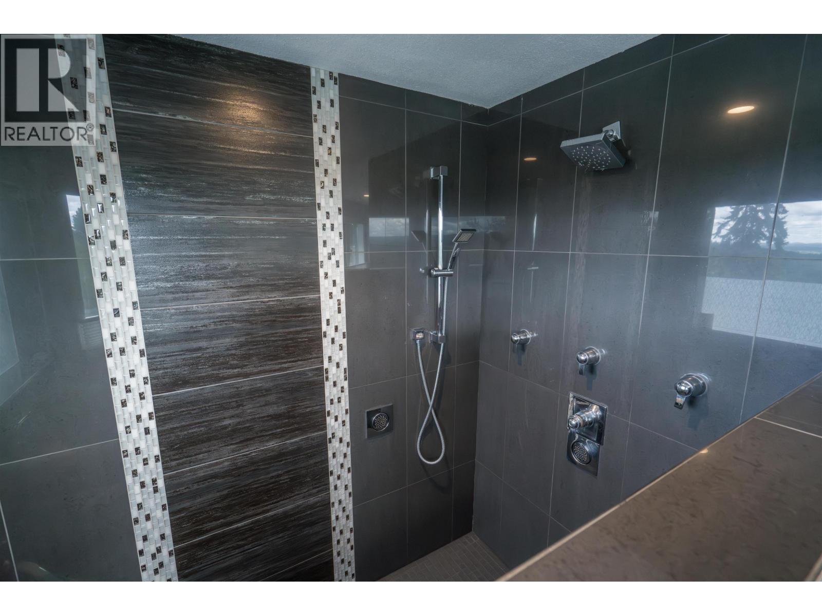 2959 Ridgeview Drive, Prince George, British Columbia  V2K 3T5 - Photo 17 - R3127263