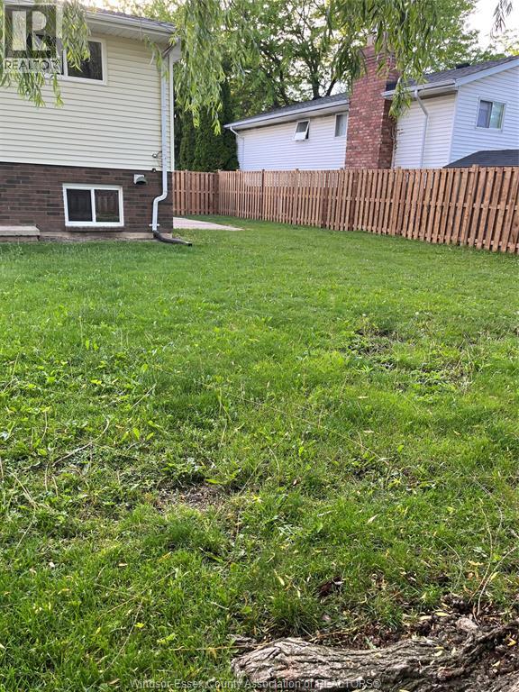 52 Kentucky, Amherstburg, Ontario  N9V 3S5 - Photo 45 - 26009257