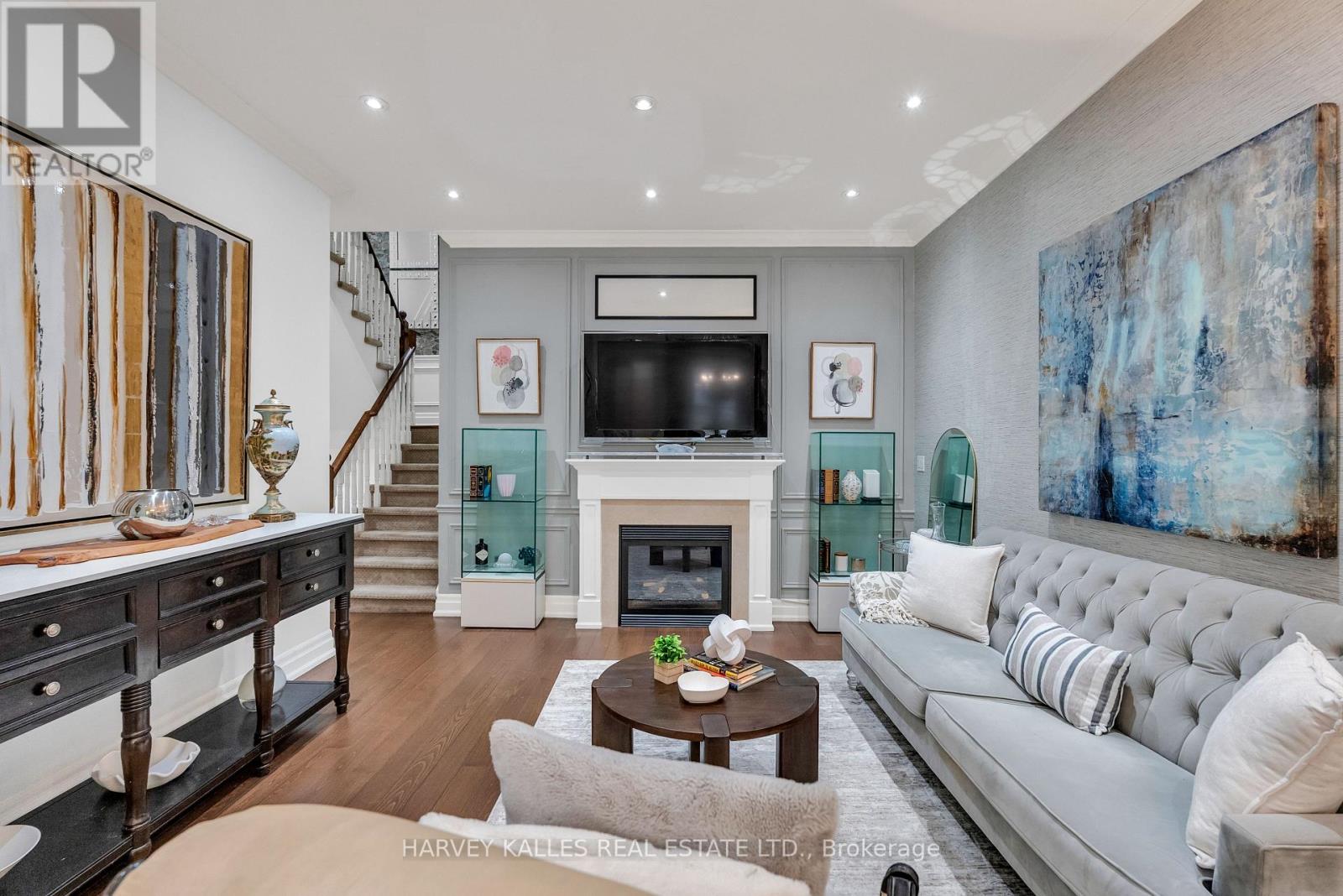 51 York Mills Road, Toronto, Ontario  M2P 1B6 - Photo 13 - C13172458