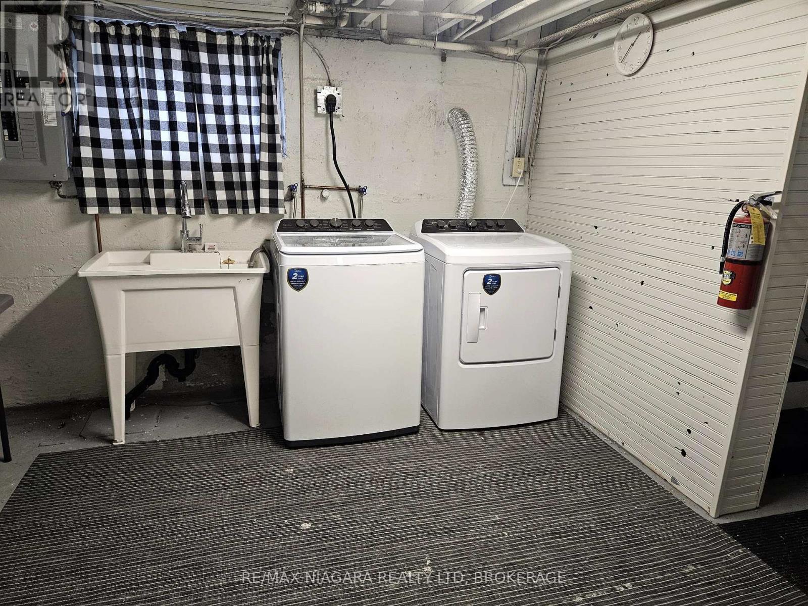 2 - 23 Avenue Place, Welland, Ontario  L3B 4B2 - Photo 17 - X13172548
