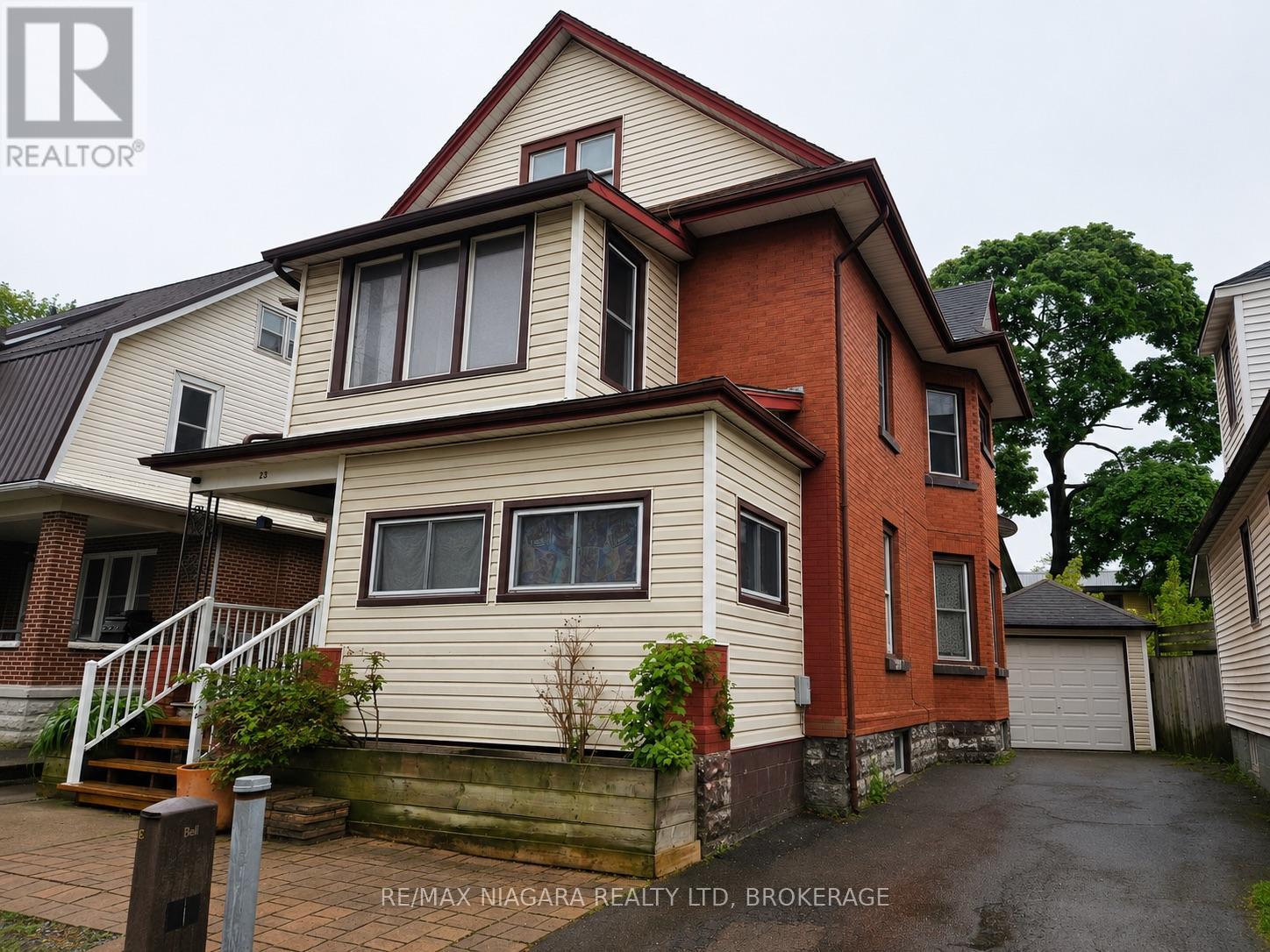 2 - 23 Avenue Place, Welland, Ontario  L3B 4B2 - Photo 2 - X13172548