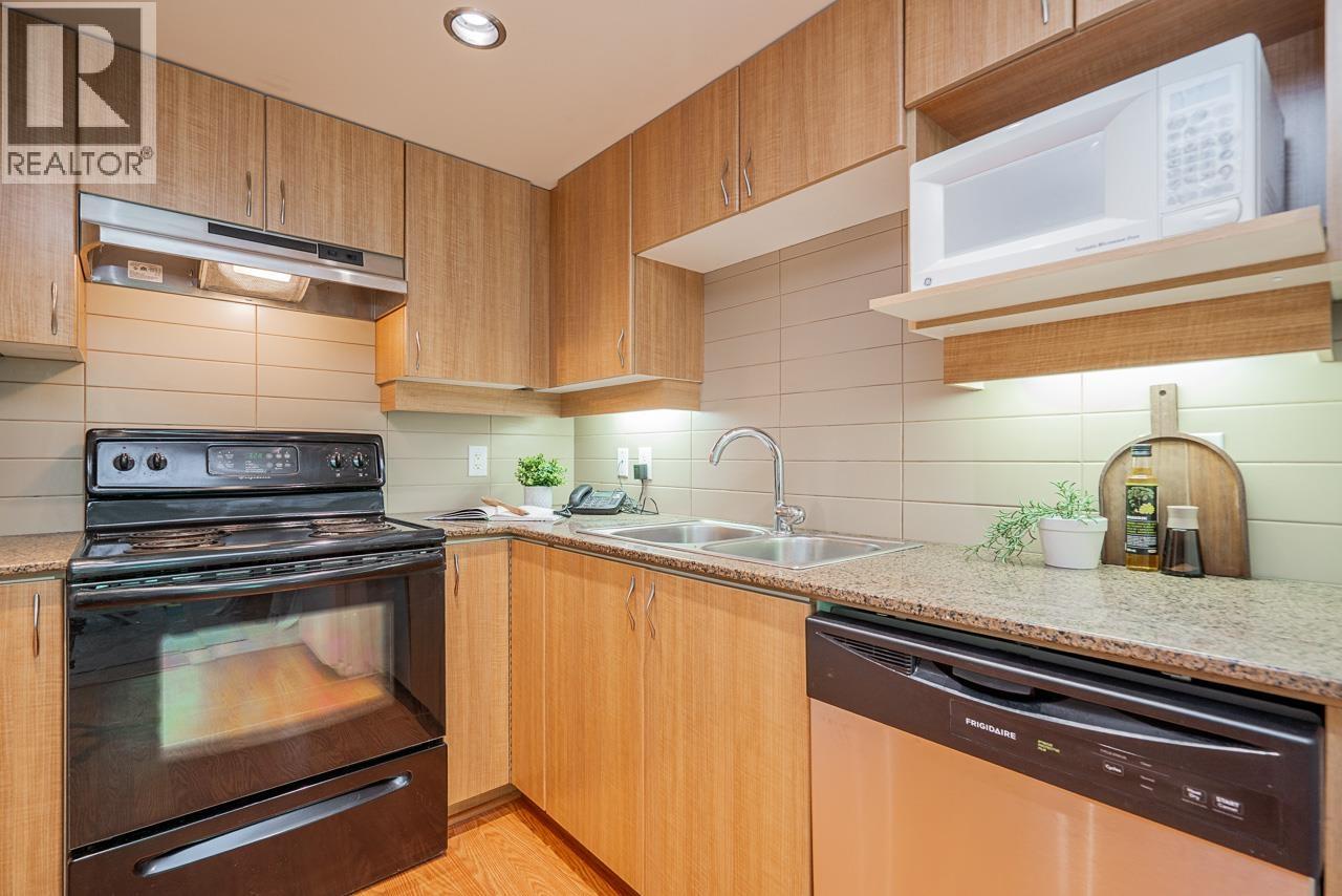 204 9262 University Crescent, Burnaby, British Columbia  V5A 0A4 - Photo 12 - R3127825