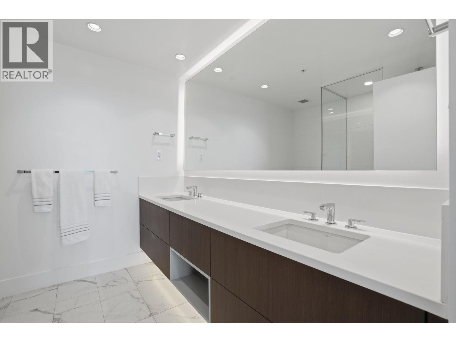 1904 1632 Lions Gate Lane, North Vancouver, British Columbia  V7P 0E2 - Photo 18 - R3127851
